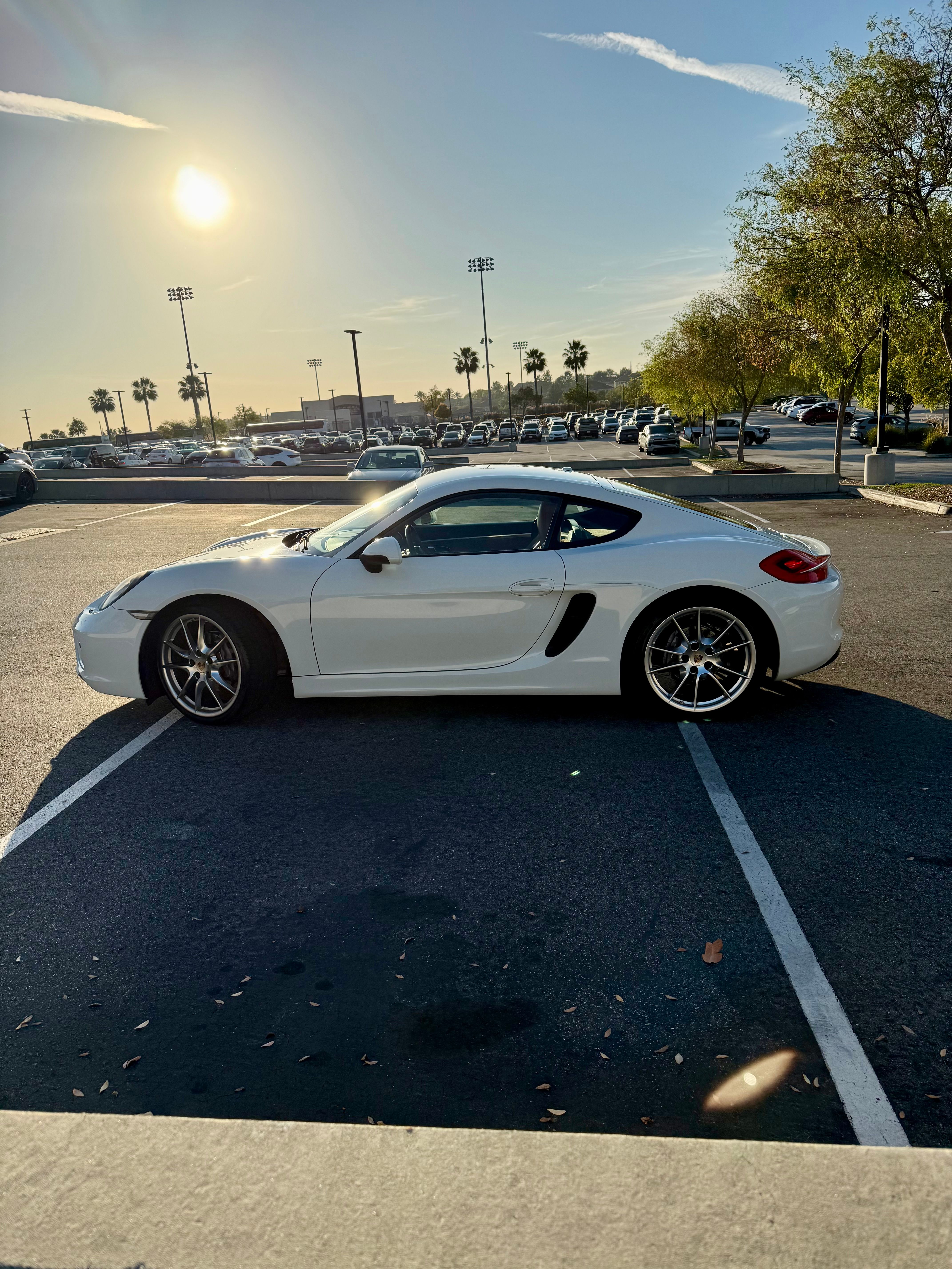 Used 2014 Porsche Cayman RWD image 8