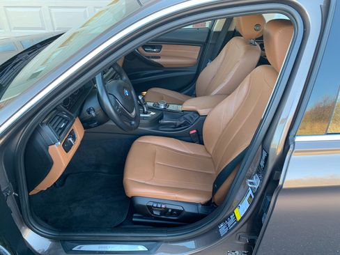 Used 2015 BMW 328i xDrive 328i xDrive Sedan 4D image 2