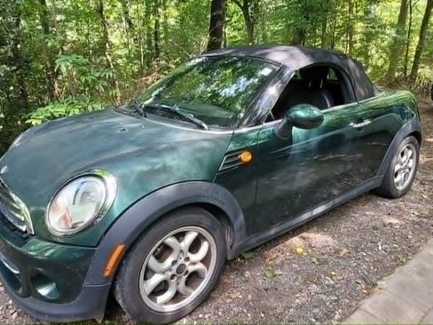Used 2013 MINI Cooper Roadster FWD image 6