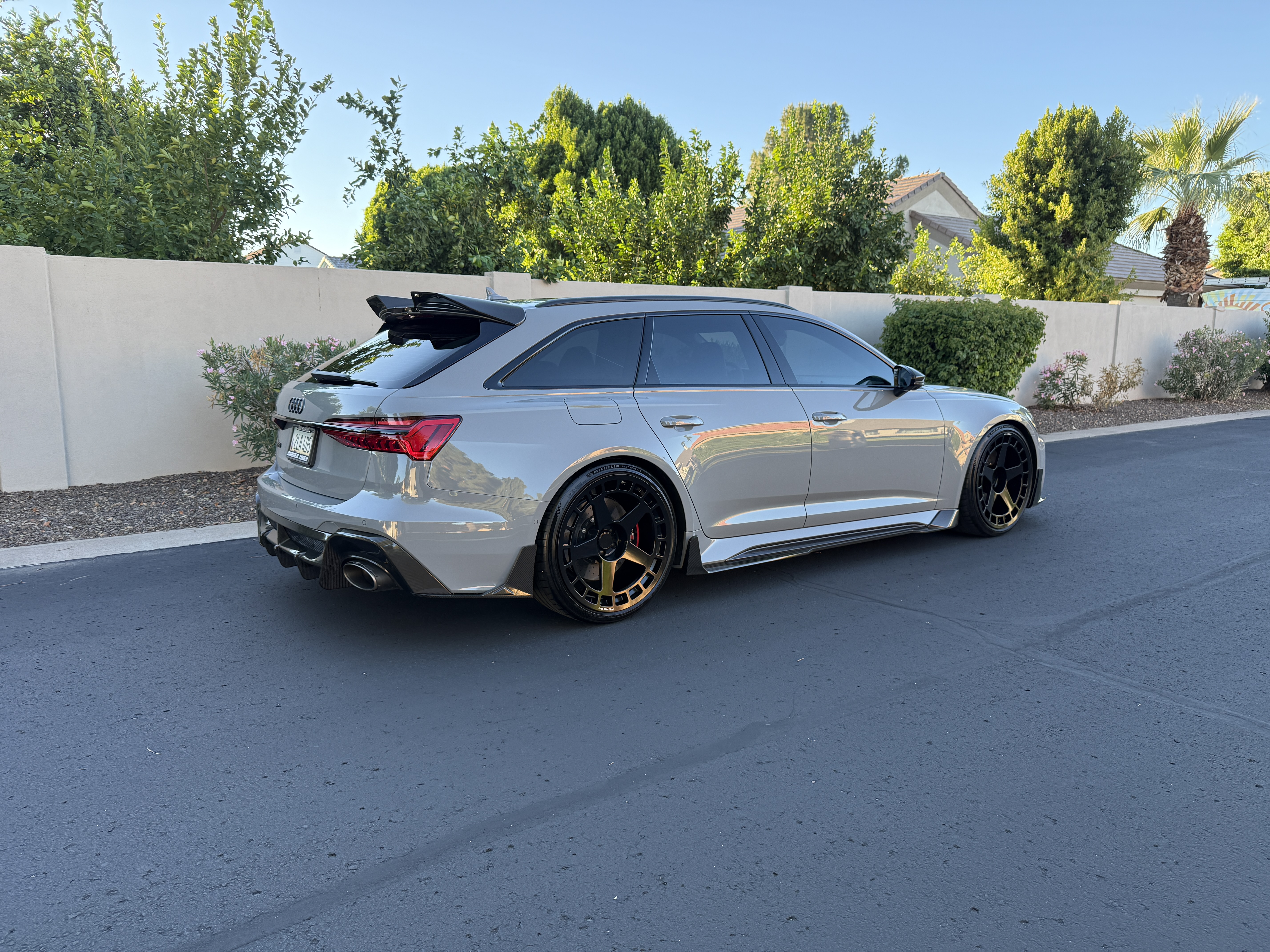 Used 2021 Audi RS 6 AWD/4WD image 5