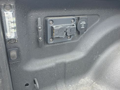 Used 2024 RAM 2500 Limited w/ Safety Group image 13