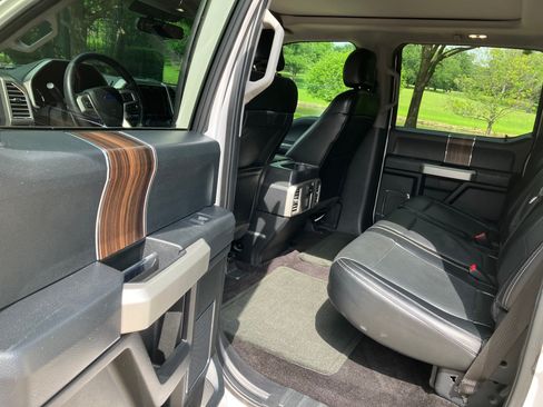 Used 2016 Ford F150 Lariat AWD/4WD image 12
