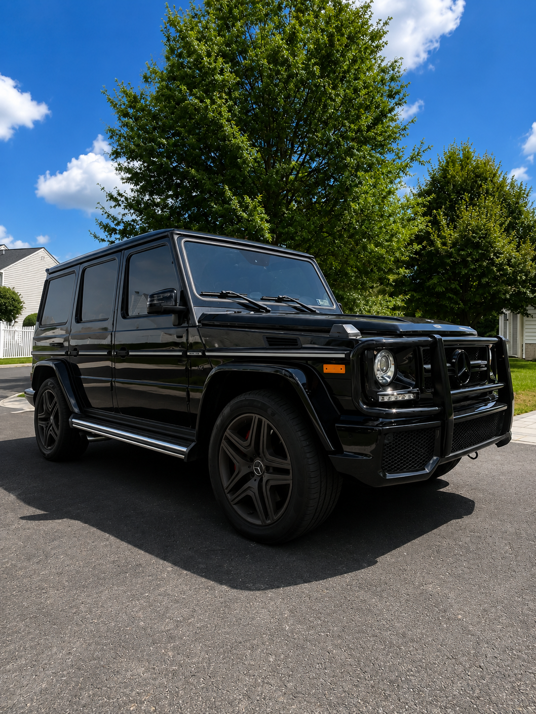 Used 2016 Mercedes-Benz G 63 AMG 4MATIC image 2
