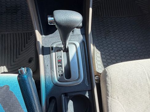 Used 2001 Honda Accord LX image 8