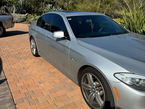 Used 2013 BMW 535i Sedan image 11