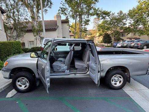 Used 2001 Toyota Tundra SR5 RWD image 11