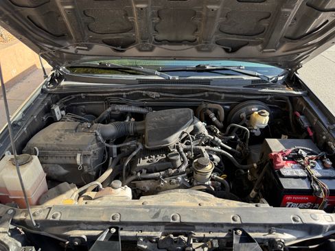 Used 2013 Toyota Tacoma PreRunner image 14