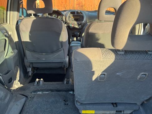 Used 2001 Toyota RAV4 2WD image 9