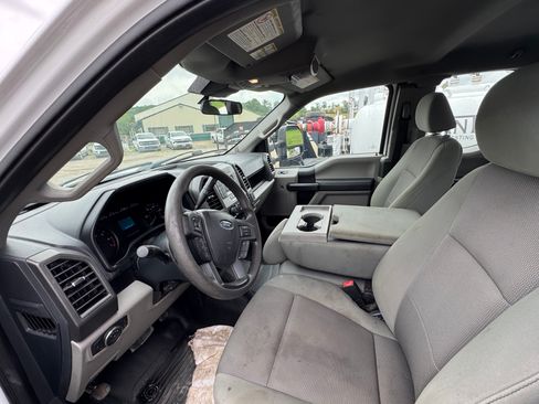 Used 2022 Ford F350 XL w/ Power Equipment Group AWD/4WD image 6