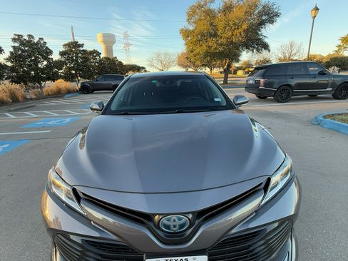 Used 2018 Toyota Camry LE w/ Audio Package FWD image 27