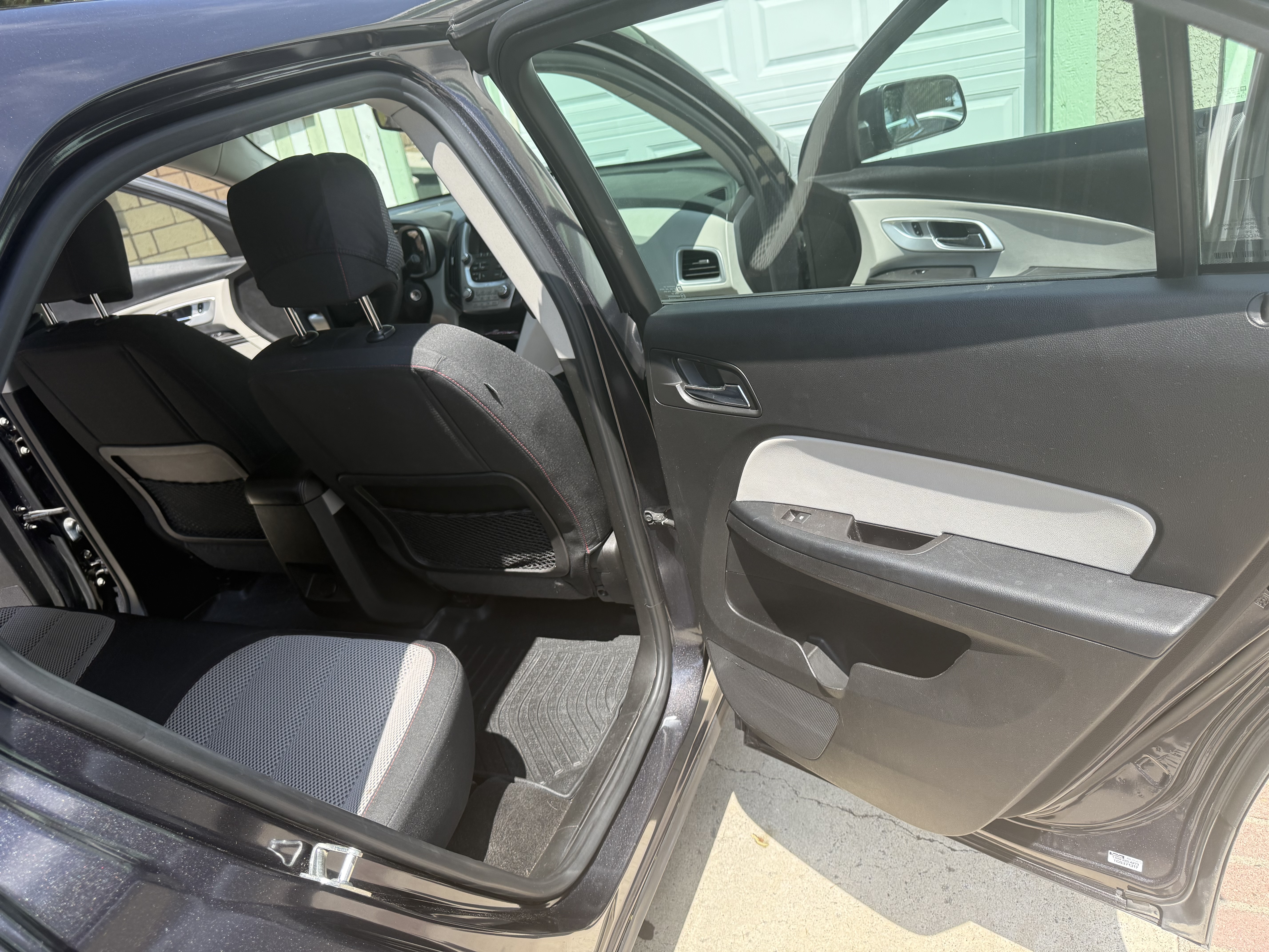 Used 2016 Chevrolet Equinox LS FWD image 13