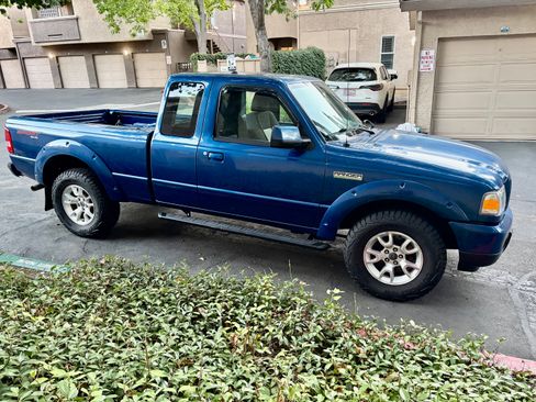 Used 2011 Ford Ranger Sport AWD/4WD image 1