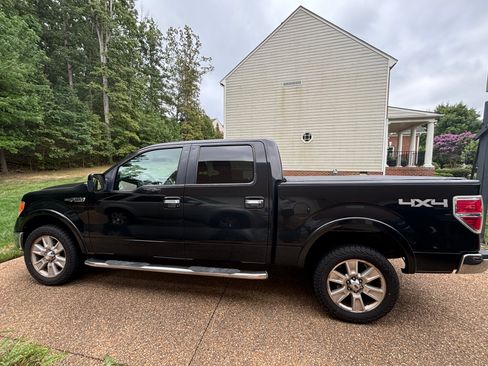 Used 2010 Ford F150 Lariat AWD/4WD image 1