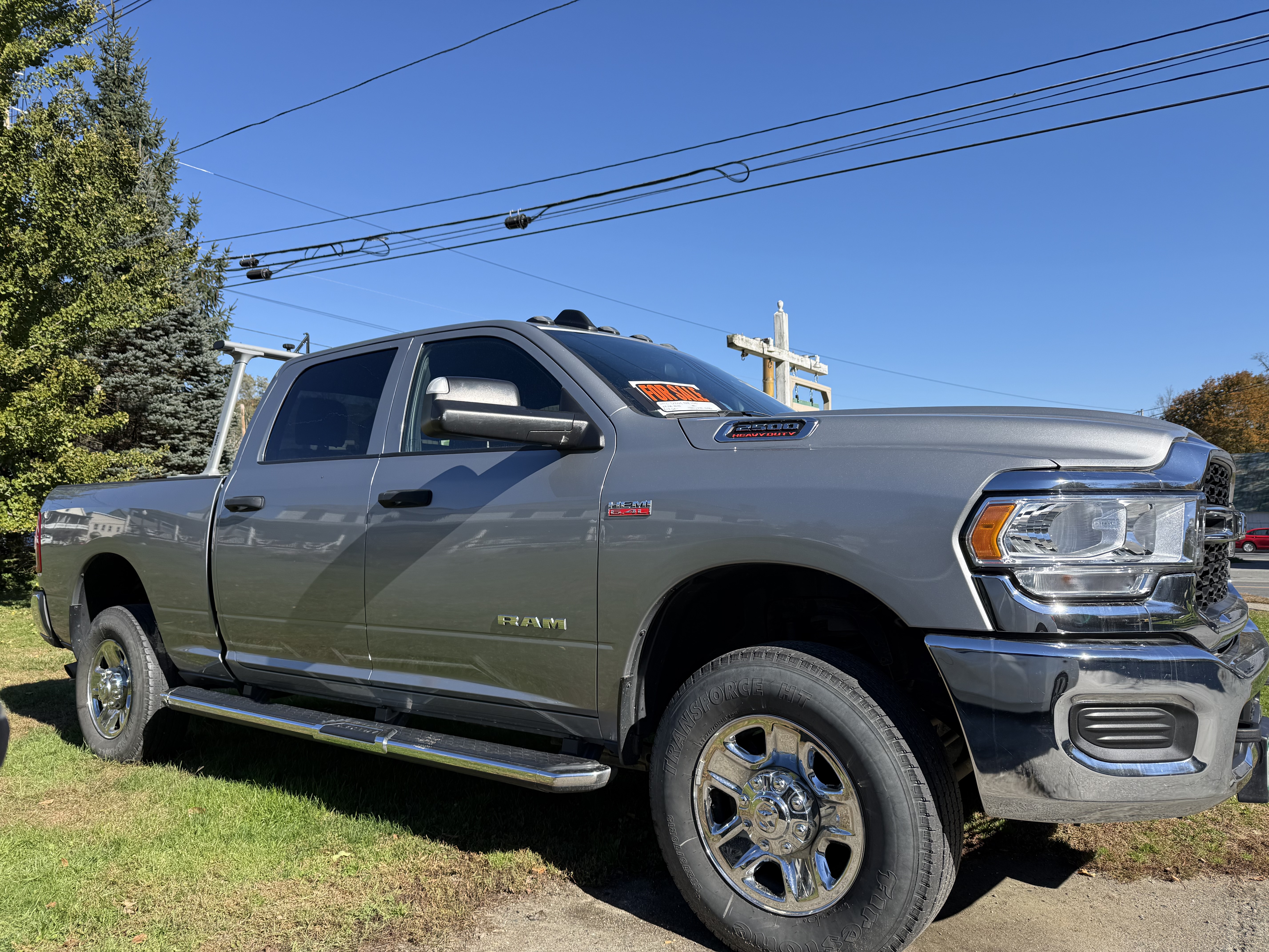 Used 2022 RAM 2500 Tradesman w/ Chrome Appearance Group AWD/4WD image 1