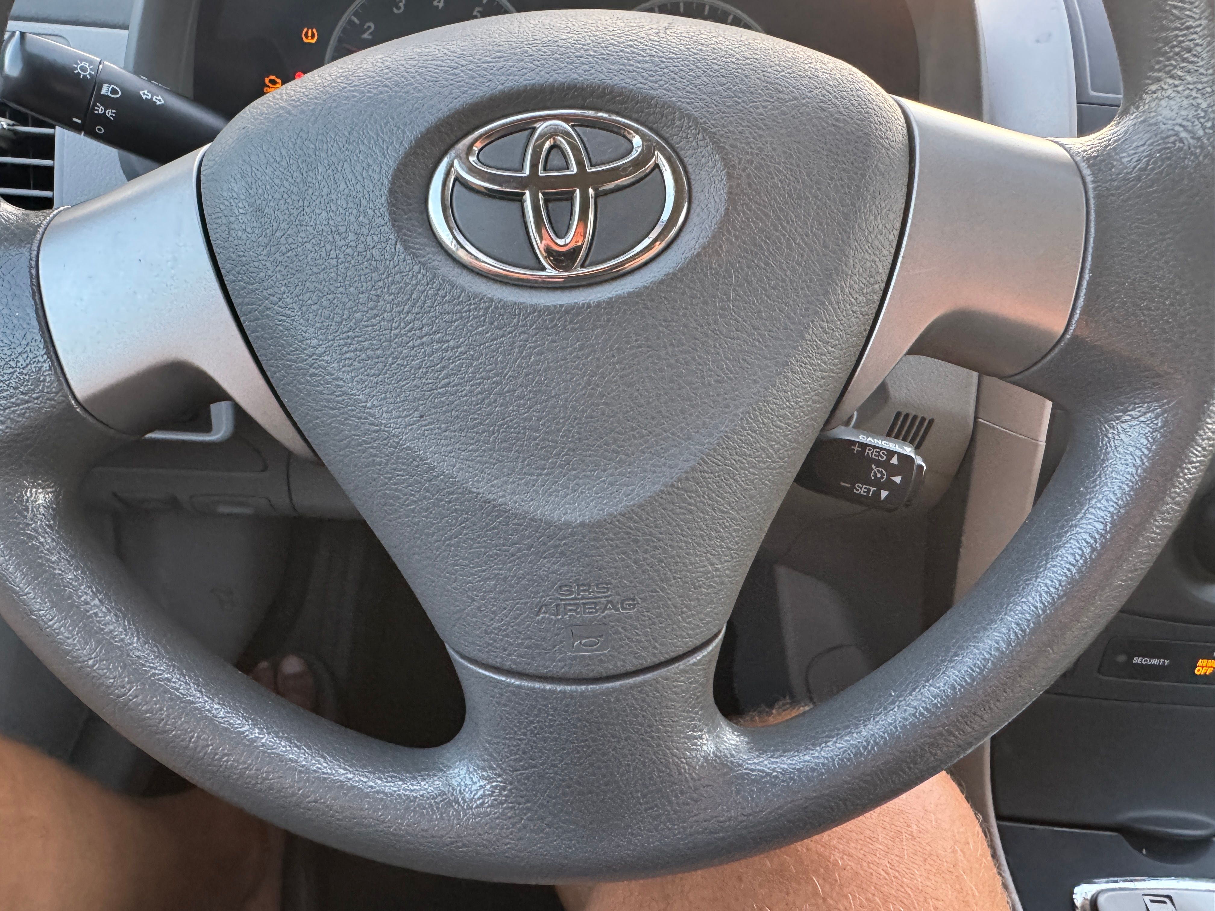 Used 2010 Toyota Corolla LE w/ All Weather Guard Pkg FWD image 11