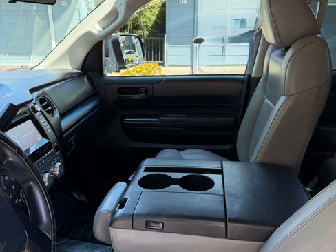 Used 2014 Toyota Tundra SR AWD/4WD image 6
