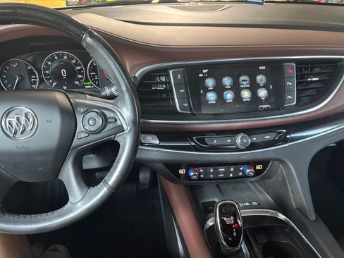 Used 2018 Buick Enclave Avenir w/ Trailering Package AWD/4WD image 10