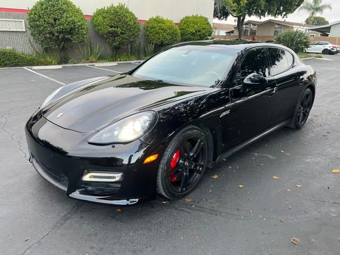 Used 2013 Porsche Panamera GTS AWD/4WD image 13