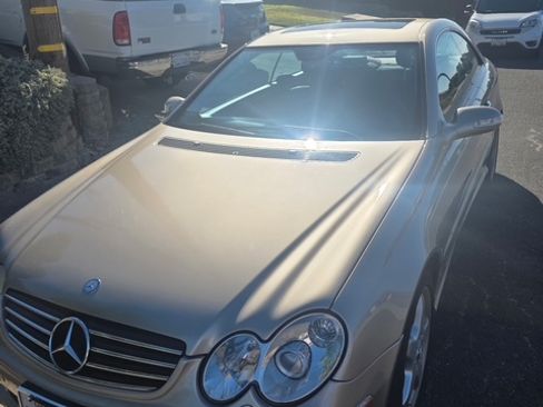 Used 2004 Mercedes-Benz CLK 500 Coupe image 5