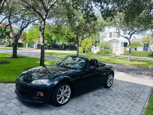 Used 2015 MAZDA MX-5 Miata Grand Touring w/ Premium Package RWD image 1