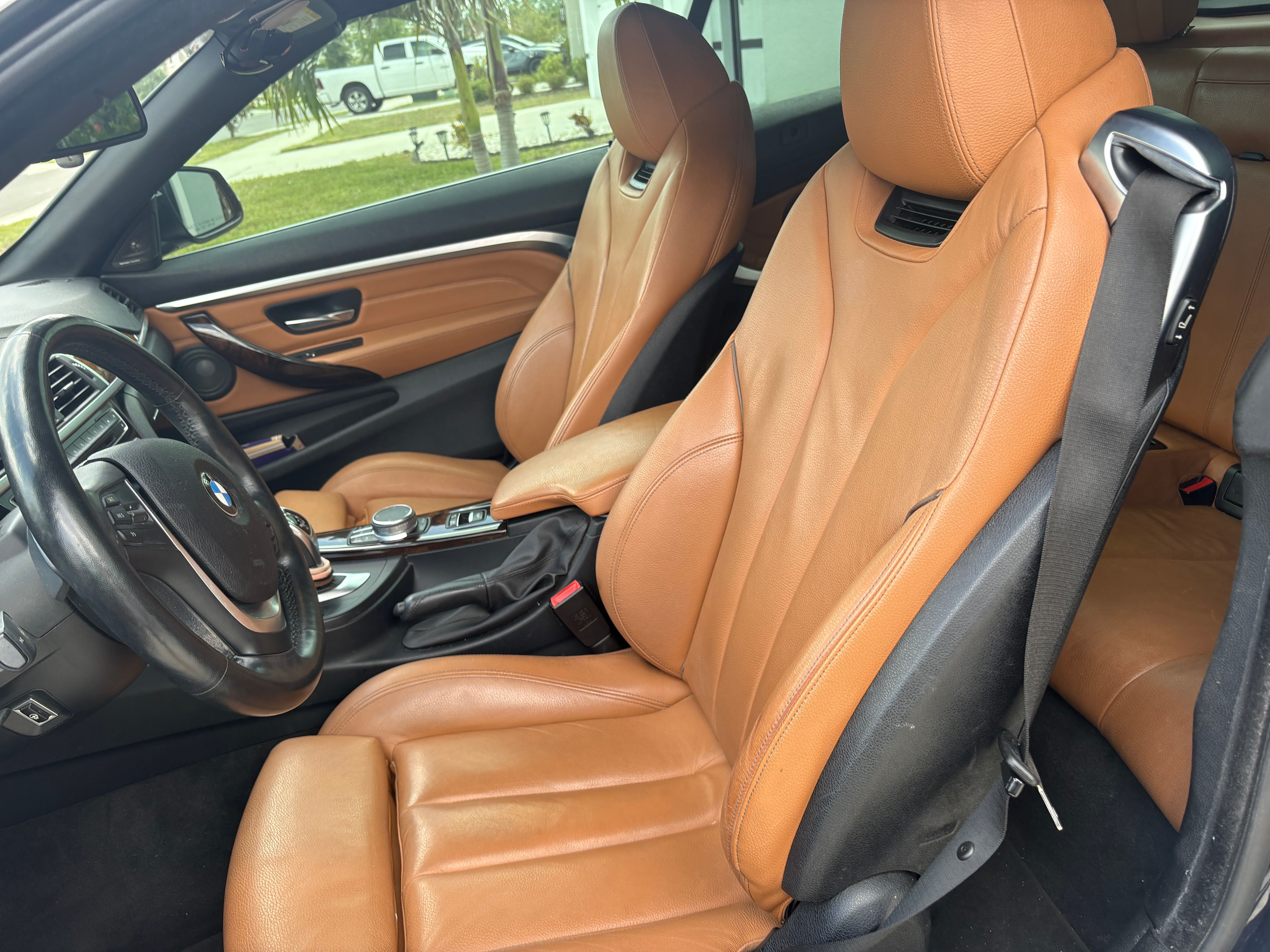 Used 2018 BMW 430i Convertible RWD image 11