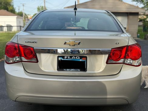 Used 2014 Chevrolet Cruze LT image 8