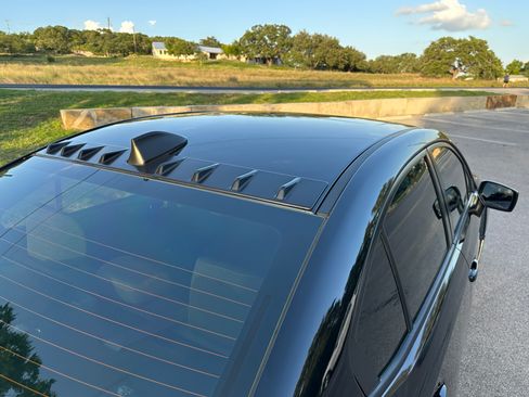 Used 2016 Subaru WRX Premium image 10