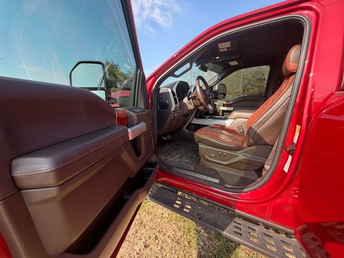 Used 2022 Ford F350 King Ranch w/ Tremor Off-Road Package image 12