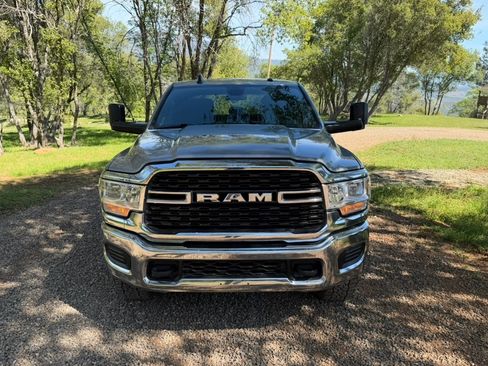 Used 2022 RAM 2500 Big Horn image 5