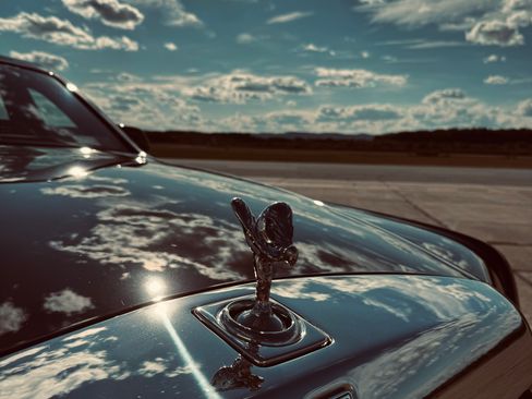 Used 2022 Rolls-Royce Phantom Sedan w/ The Phantom Package image 4