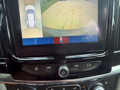 Used 2018 Chevrolet Traverse Premier w/ Driver Confidence II Package image 14