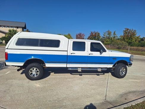 Used 1996 Ford F350 4x4 Crew Cab image 1