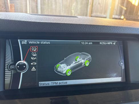 Used 2012 BMW 535i xDrive Sedan image 25