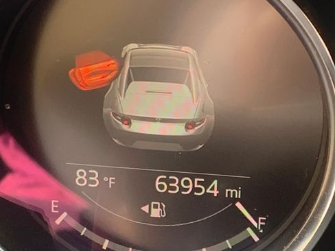 Used 2018 MAZDA MX-5 Miata RF Grand Touring image 11