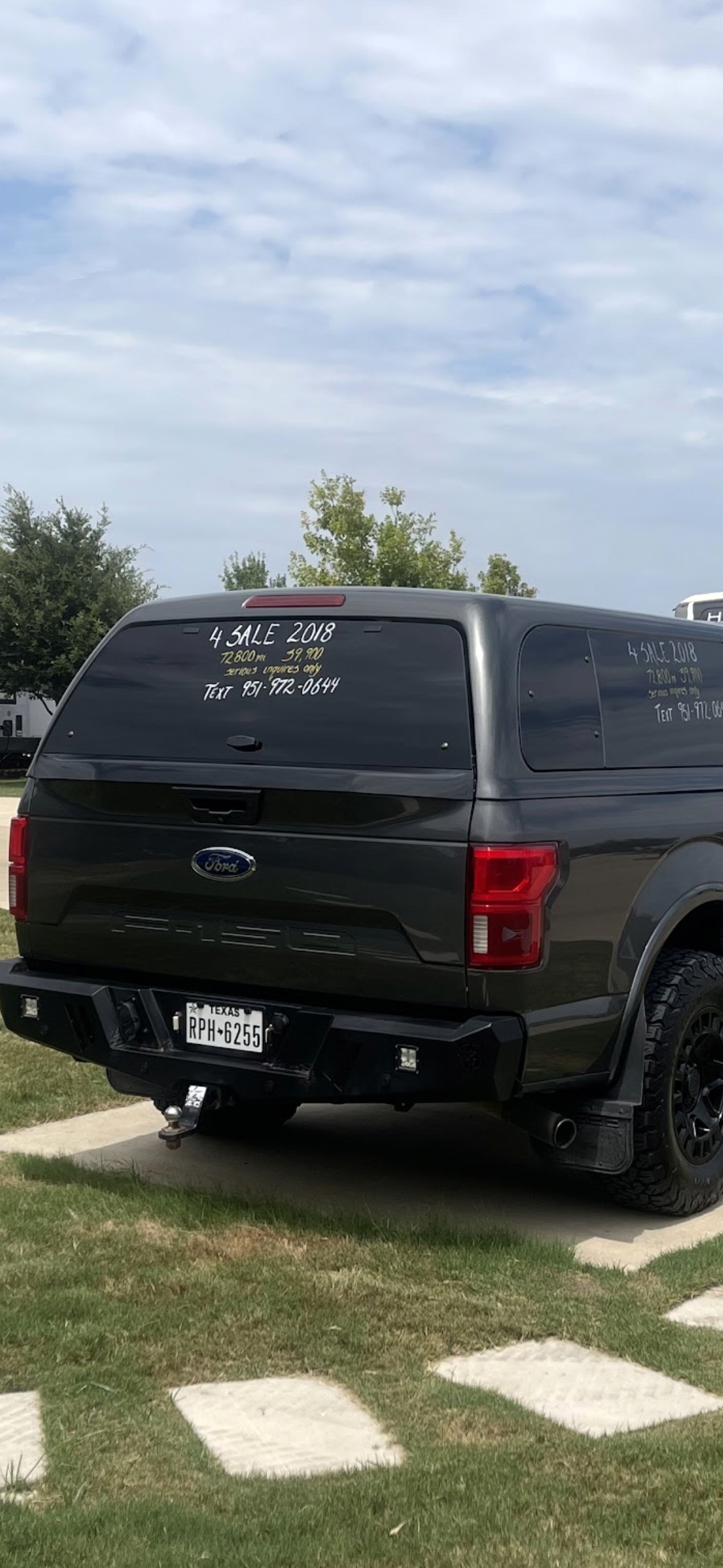 Used 2018 Ford F150 Lariat w/ Equipment Group 502A Luxury AWD/4WD image 13