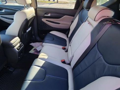 Used 2023 Hyundai Santa Fe SEL image 9