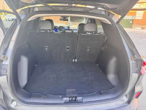 Used 2025 Ford Escape Platinum image 9