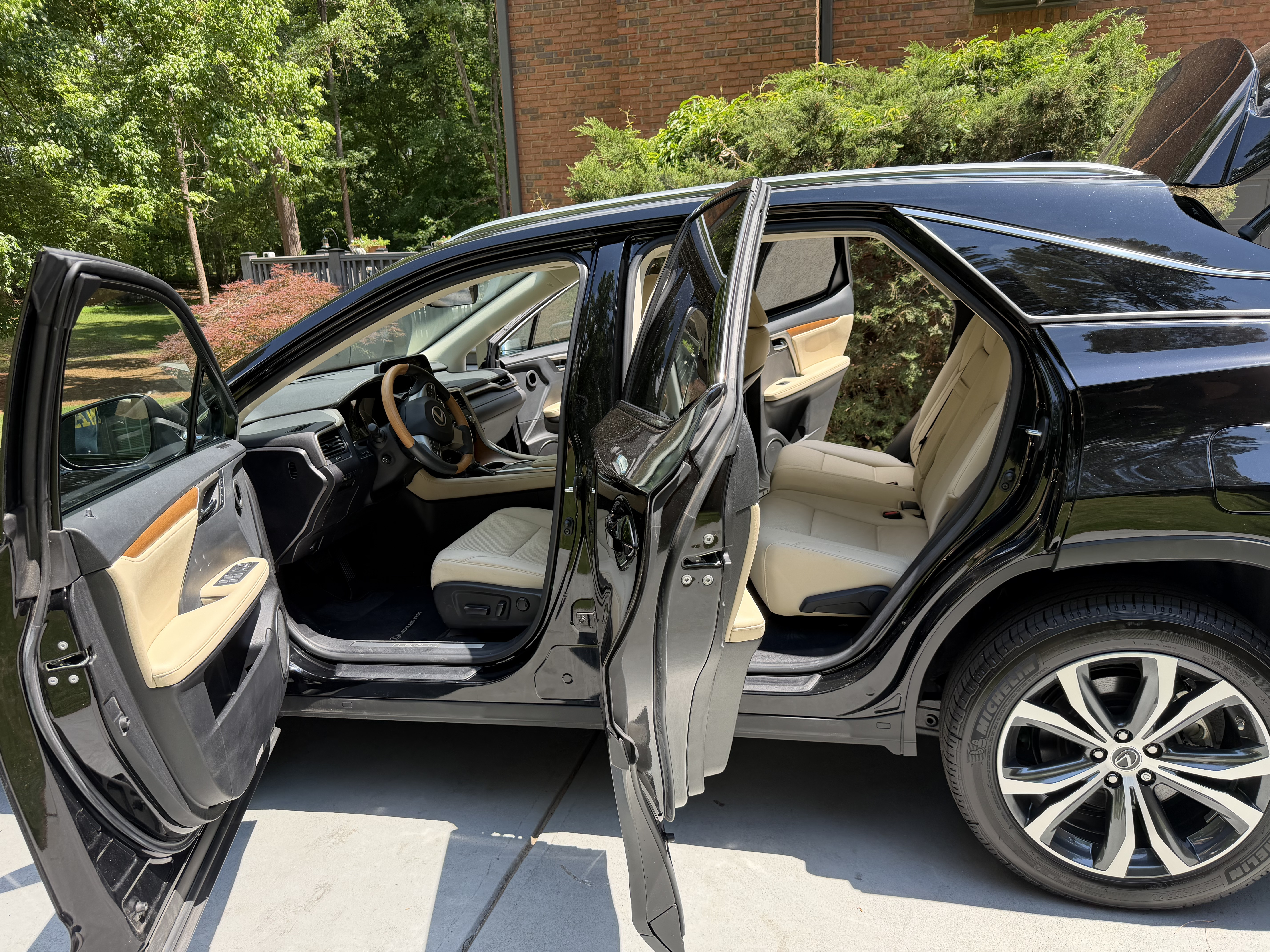 Used 2021 Lexus RX 350 FWD w/ Premium Package image 6
