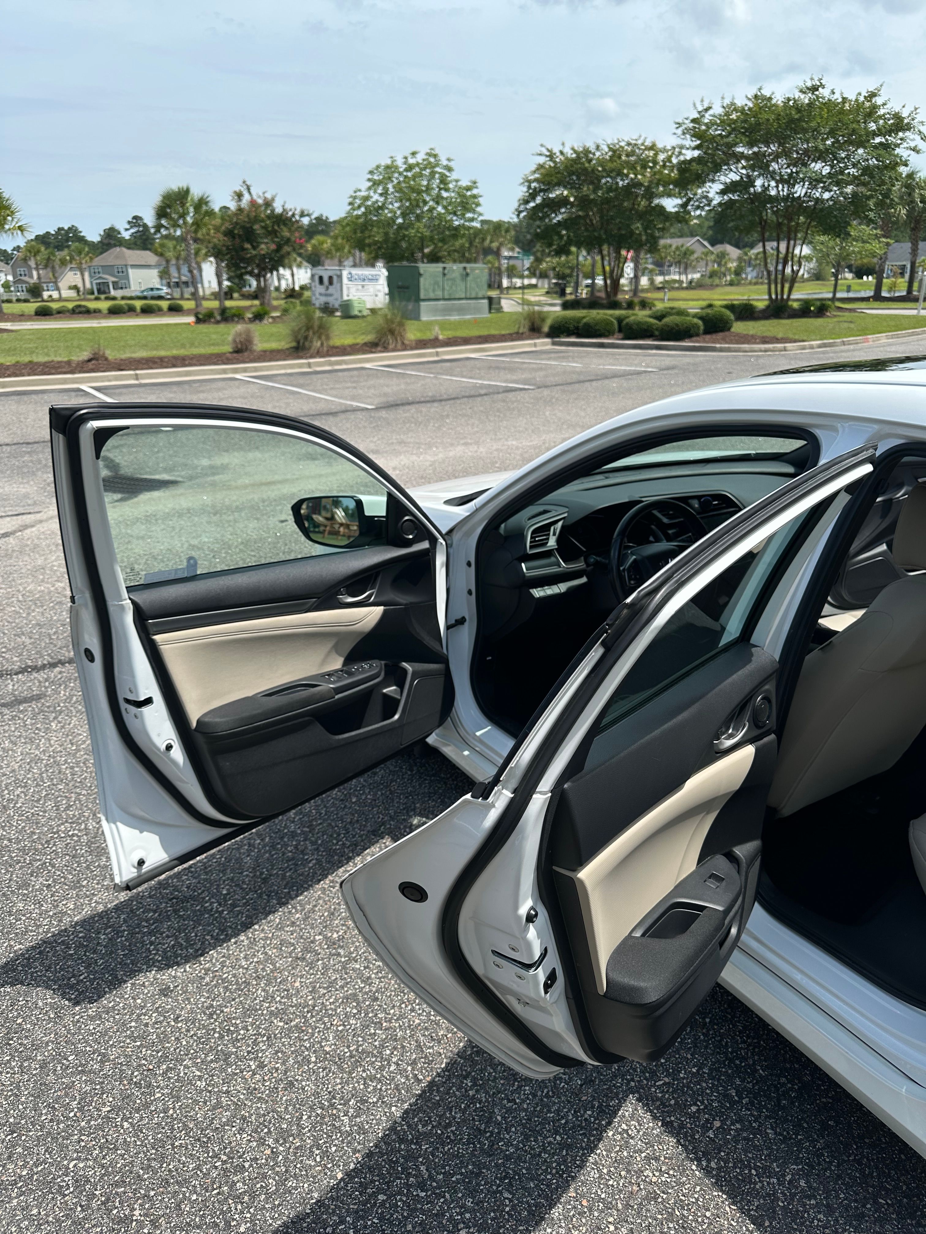 Used 2021 Honda Civic EX image 11