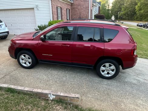 Used 2016 Jeep Compass Sport w/ Power Value Group image 11