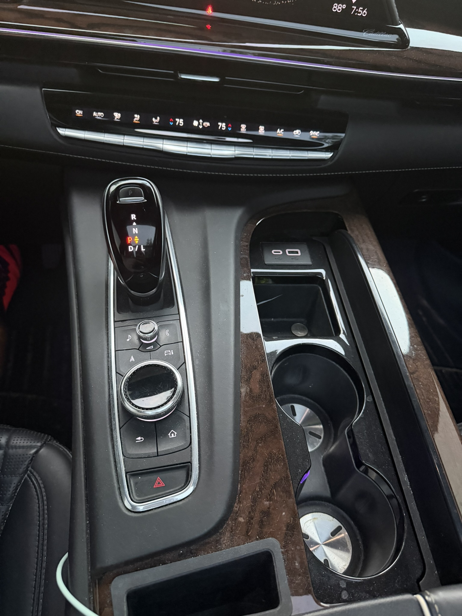Used 2021 Cadillac Escalade Sport Platinum RWD image 25