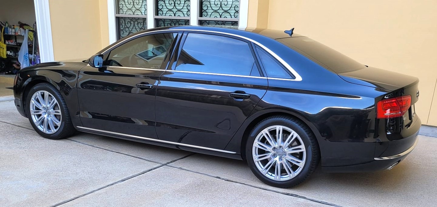 Used 2011 Audi A8 L 4.2 AWD/4WD image 2