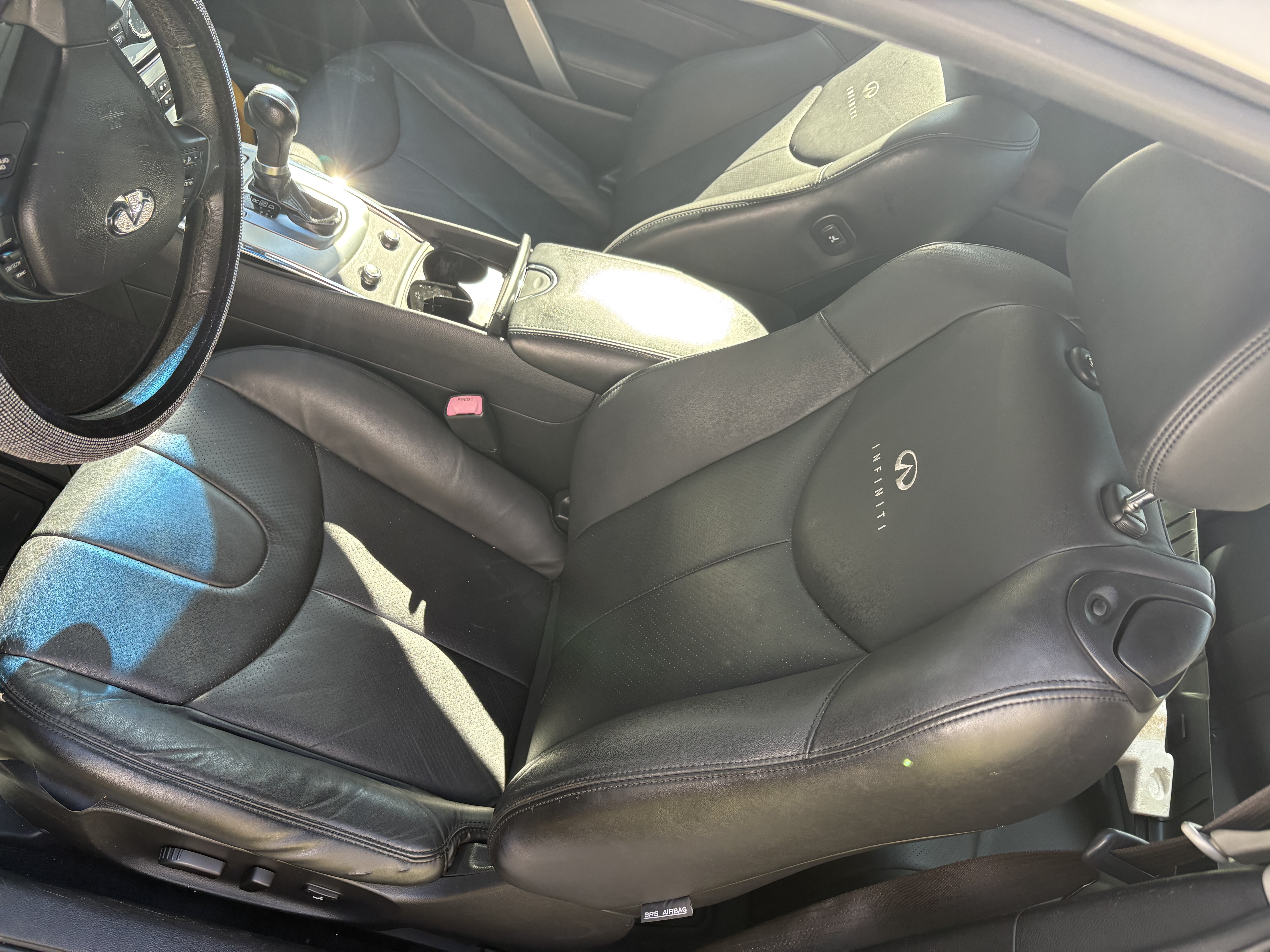 Used 2014 INFINITI Q60 Journey w/ Premium Package RWD image 11