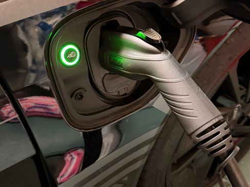 Used 2023 Audi RS e-tron GT image 16