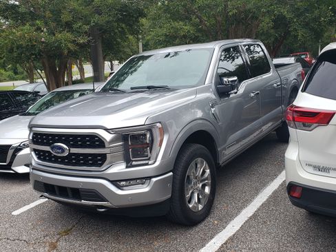 Used 2021 Ford F150 Platinum w/ Equipment Group 701A High image 4