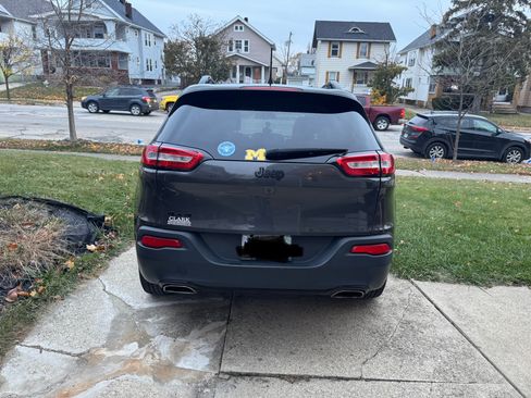 Used 2016 Jeep Cherokee High Altitude image 6