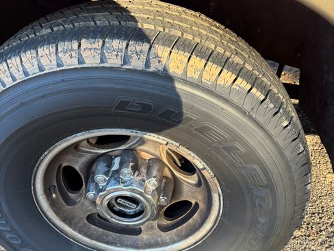 Used 2000 Ford Excursion Limited image 8