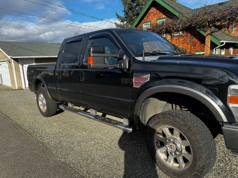 Used 2008 Ford F350 FX4 image 2