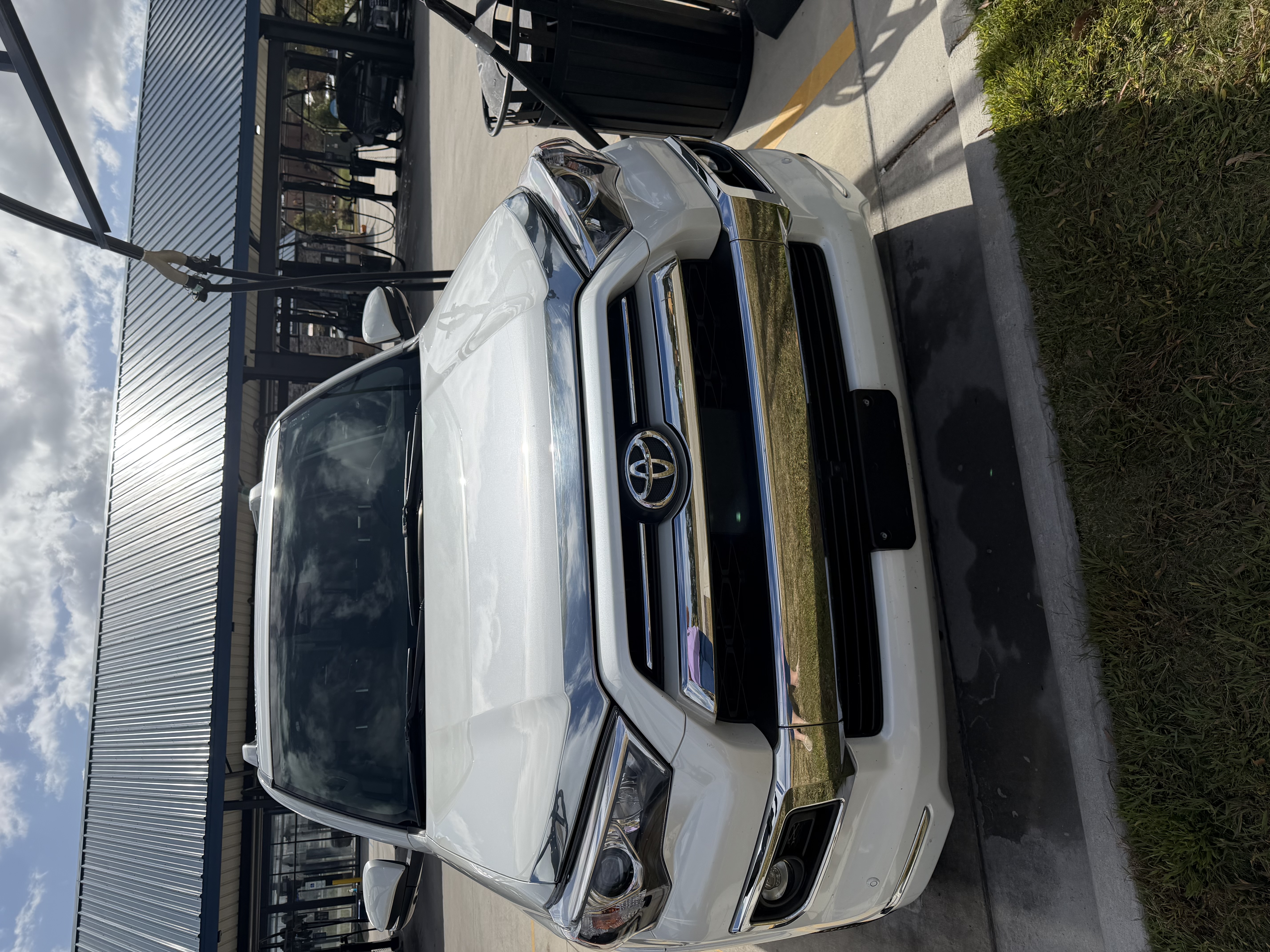 Used 2023 Toyota 4Runner Limited AWD/4WD image 1