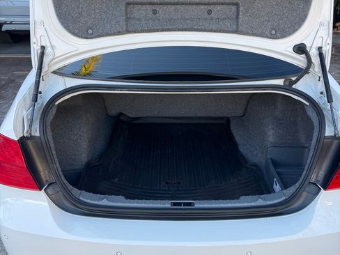 Used 2010 BMW 335i Sedan image 11